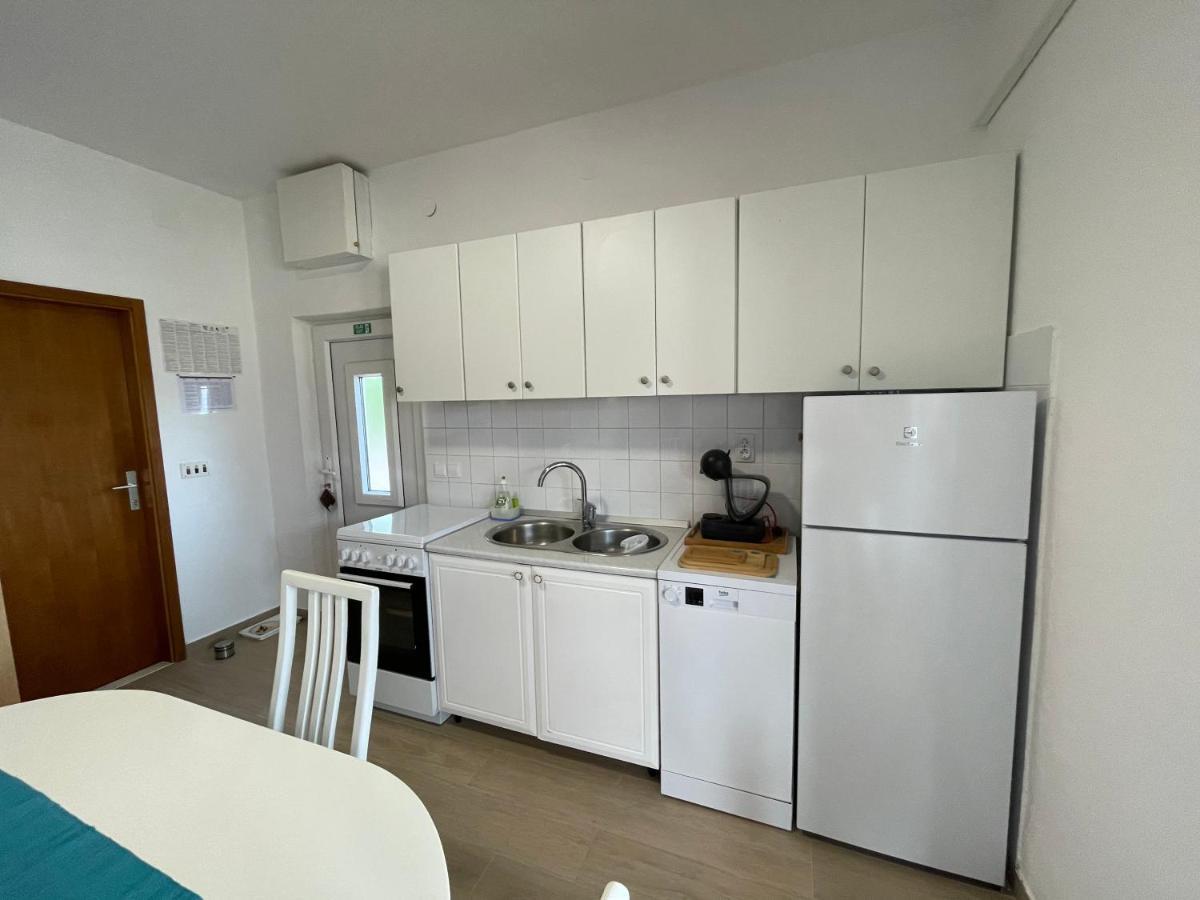 Apartman Emilija Vinišće المظهر الخارجي الصورة
